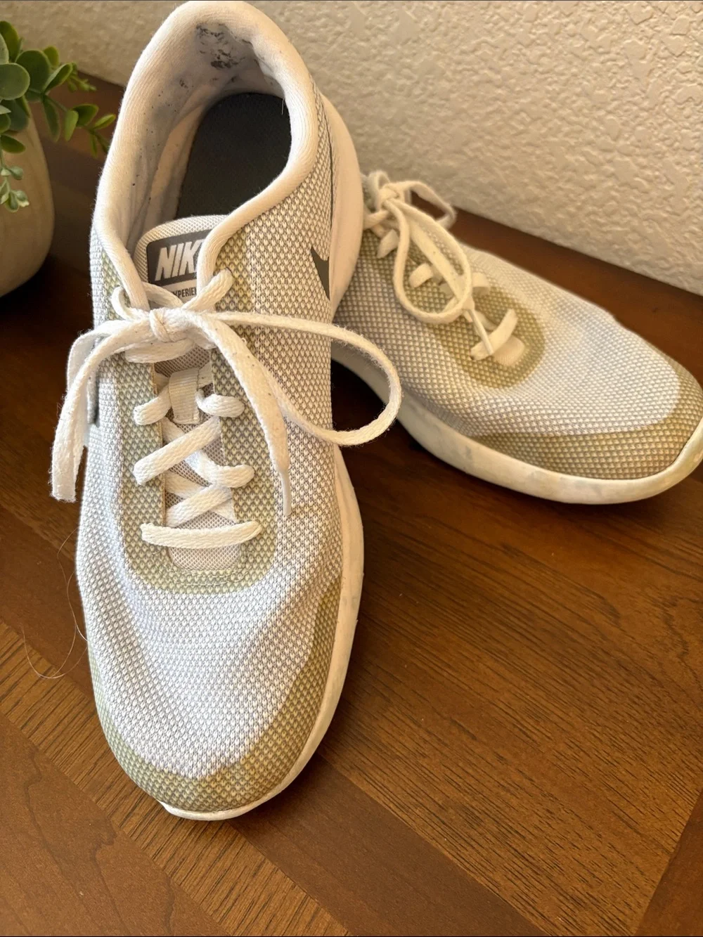 Nike White and Gray Sneakers